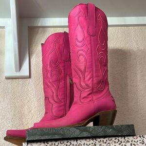 Women's Hot Pink Corral Western Boots